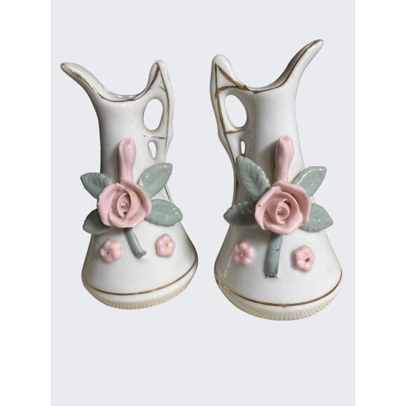 Vintage Ceramic Floral Salt & Pepper Shakers - Rose Design Gold Accents Set Of 2 - Picture 1 of 9